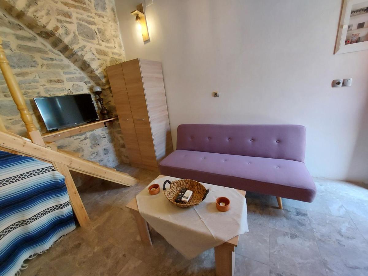 Ferienwohnung Ήλιος Πατσακης Symi Exterior foto